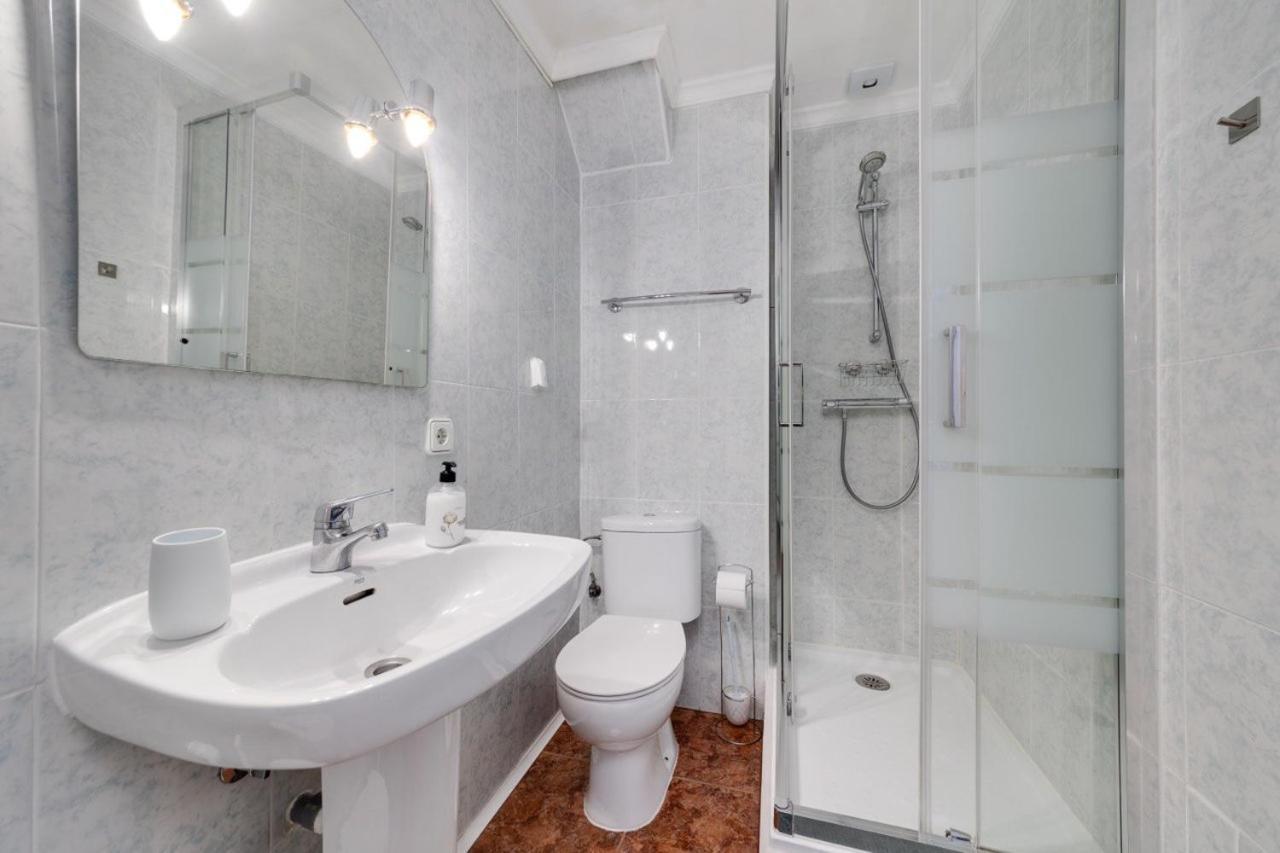 Comfortable Apartment With Wi-Fi Alicante Exterior photo